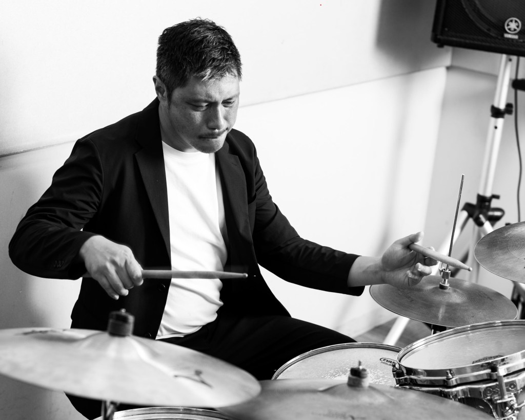 Official Websaite 開設しました。